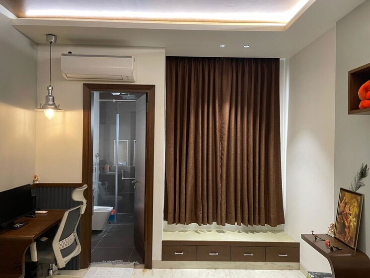 Living Room, sector 55 3 Bedroom 1810 Sq.Ft. Independent House In Sector 55 Noida 9946678