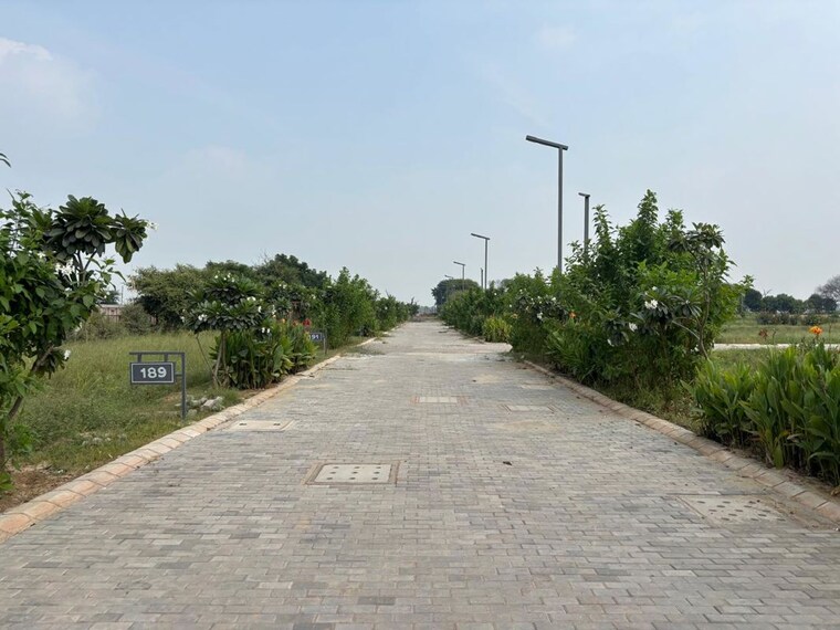 undefined, bptp-parklands  250 Sq.Yd. Plot In Sector 76 Faridabad 9946698