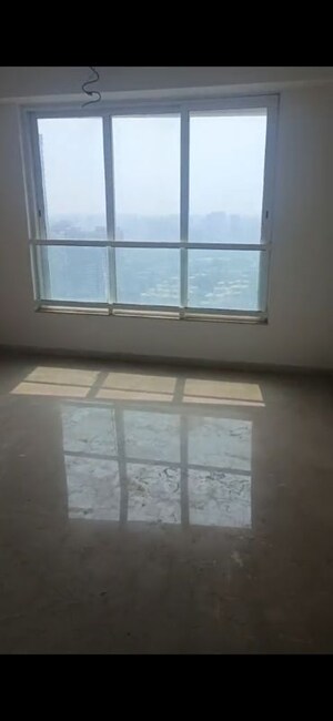 Bedroom in 3 BHK Apartment at Kalpataru Radiance, Goregaon West – for Rent