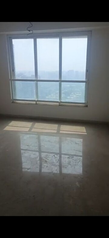 Bedroom in 3 BHK Apartment at Kalpataru Radiance, Goregaon West – for Rent