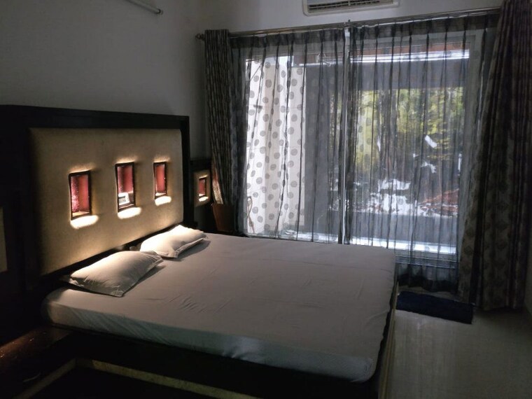 Bedroom, rwa-apartments-sector-50 6+ Bedroom 390 Sq.Mt. Villa In Sector 50 Noida 9946670