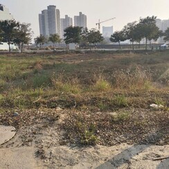 Plot For Sale in BPTP 102 Eden Estate Phase 2