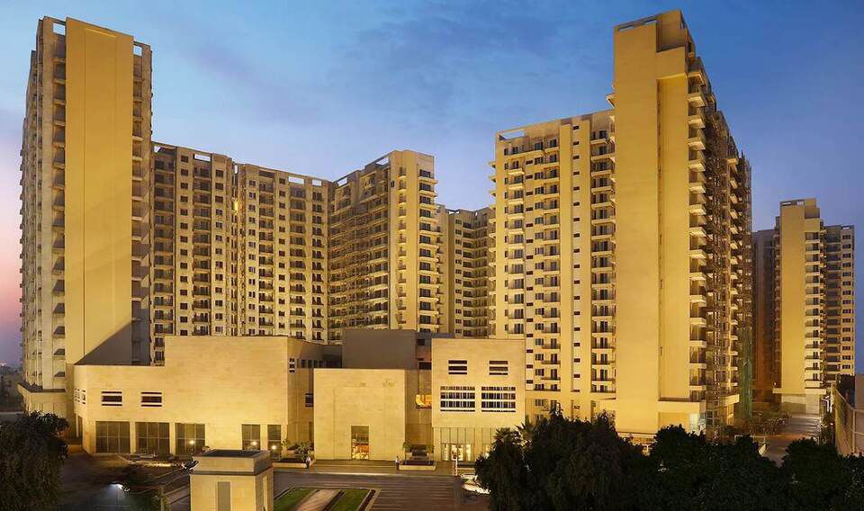 4 BHK + Servant Room,Study Room,Store Room Apartment For Sale in Central Gurgaon