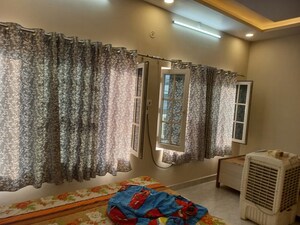 Bedroom in 6+ BHK Independent House at Sanjay Gandhi Puram – for Sale