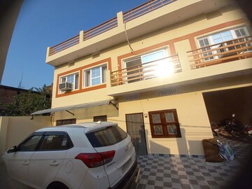 6+ BHK Independent House – Exterior View View at Sanjay Gandhi Puram - for Sale