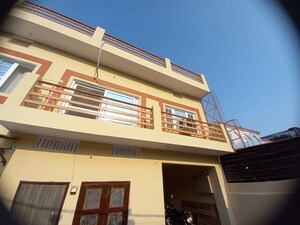 6+ BHK Independent House – Exterior View View at Sanjay Gandhi Puram - for Sale