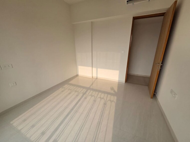 Bedroom, lodha-bellagio 3 Bedroom 1208 Sq.Ft. Apartment In Powai Mumbai 9946735