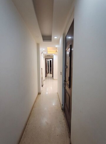 Building Lobby in 2 BHK Builder Floor at Malviya Nagar – for Rent