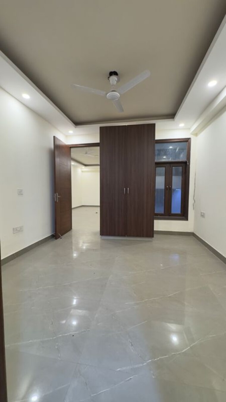 Room, palm-residency-chhatarpur 1 Bedroom 450 Sq.Ft. Apartment In Rajpur Khurd Extension Delhi 9946767