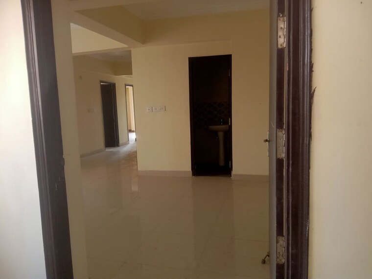 Room, sanjar-gold 3 Bedroom 1560 Sq.Ft. Apartment In Vrindavan Yojna Lucknow 9946774
