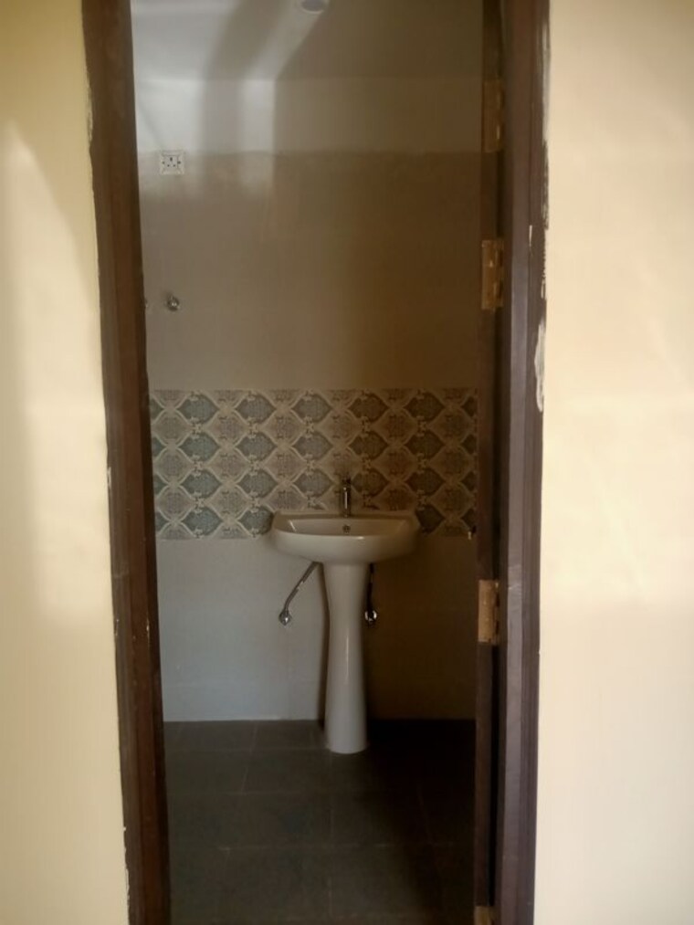 Bathroom, sanjar-gold 3 Bedroom 1560 Sq.Ft. Apartment In Vrindavan Yojna Lucknow 9946774