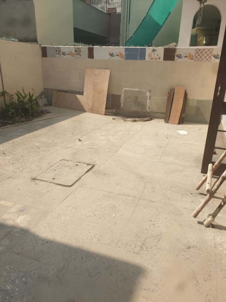  Parking, sector 19 3 Bedroom 1850 Sq.Ft. Independent House In Sector 19 Faridabad 9946784