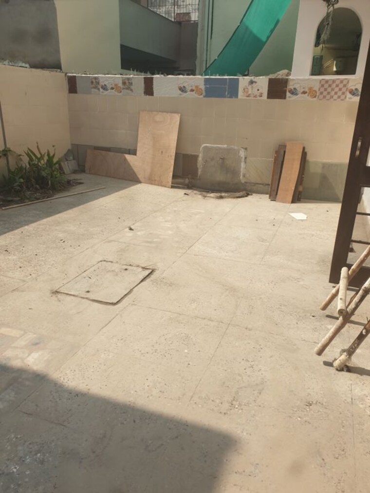  Parking, sector 19 3 Bedroom 1850 Sq.Ft. Independent House In Sector 19 Faridabad 9946784