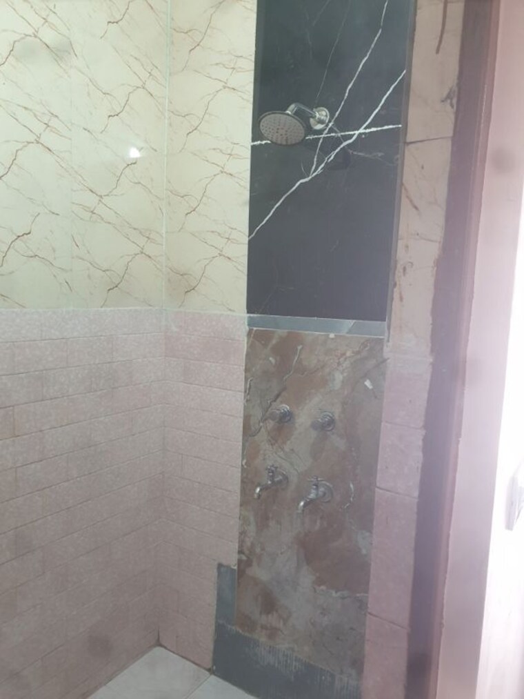 Bathroom, sector 19 3 Bedroom 1850 Sq.Ft. Independent House In Sector 19 Faridabad 9946784