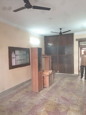 3 BHK Independent House For Rent in Sector 19