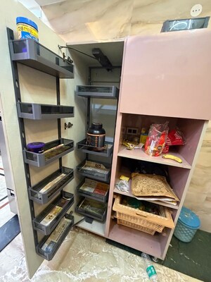 Staircase in 3 BHK Builder Floor at Vasundhara Sector 13 – for Rent