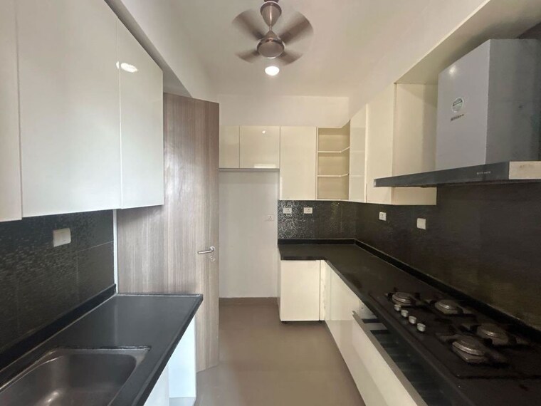 Kitchen, lodha-kiara 3 Bedroom 1177 Sq.Ft. Apartment In Worli Mumbai 9946814