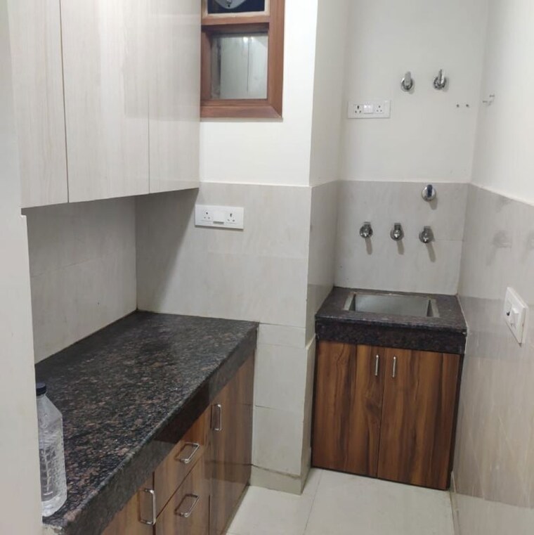Kitchen, malviya nagar 1 Bedroom 450 Sq.Ft. Builder Floor In Malviya Nagar Delhi 9946847