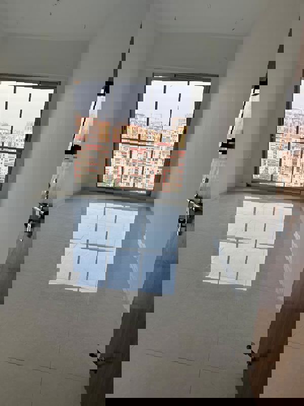 1 BHK 450 Sq.Ft. Apartment in Naman Premier