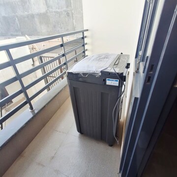 Balcony in 2 BHK Builder Floor at Sector 47 – for Rent