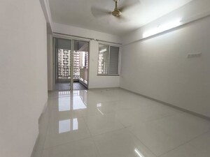 Master Bedroom in 2 BHK Apartment at Majestique Manhattan Phase 2, Wagholi – for Rent
