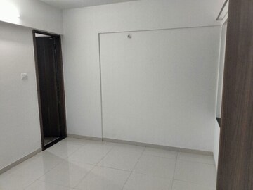 Bedroom in 2 BHK Apartment at Majestique Manhattan Phase 2, Wagholi – for Rent