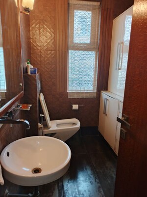 Bathroom in 6+ BHK Builder Floor at Friends Colony – for Rent