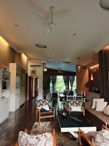 Living Room in 6+ BHK Builder Floor at Friends Colony – for Rent