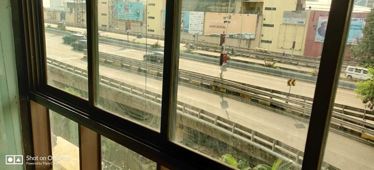 Balcony, haware-fantasia Commercial Office Space 480 Sq.Ft. In Vashi Sector 28 Navi Mumbai 9946908