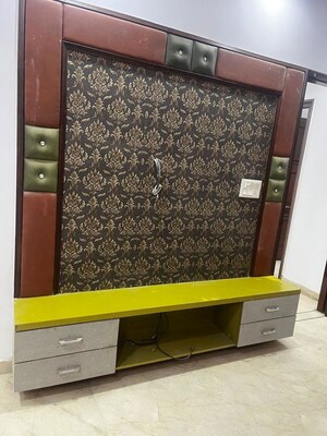 Furnished Amenities in 6+ BHK Villa at Sector 26 – for Sale