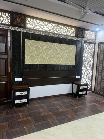 6+ BHK Villa – Exterior View View at Sector 26 - for Sale