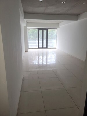  Office Space For Rent in Navrangpura