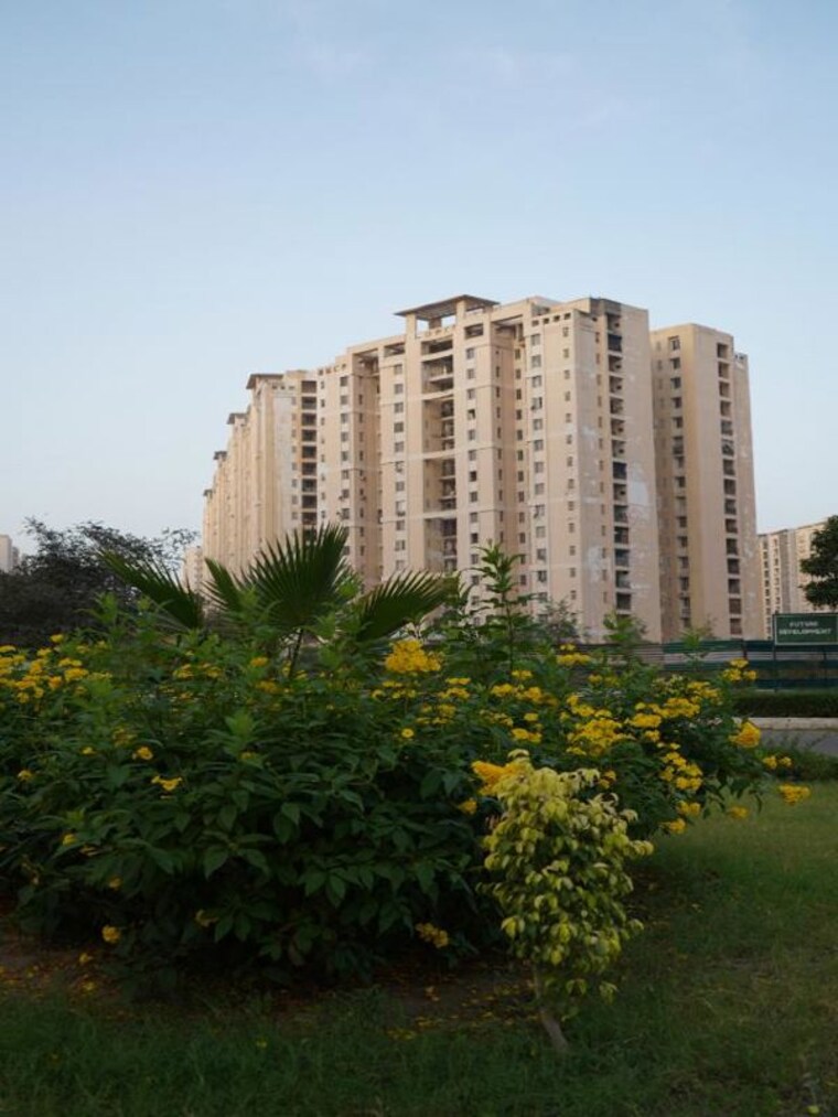 Exterior View, jaypee-wish-town-klassic 3 Bedroom 1260 Sq.Ft. Apartment In Sector 134 Noida 9940739