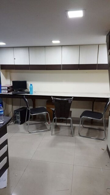  Office Space For Rent in Haware Fantasia, Vashi Sector 28