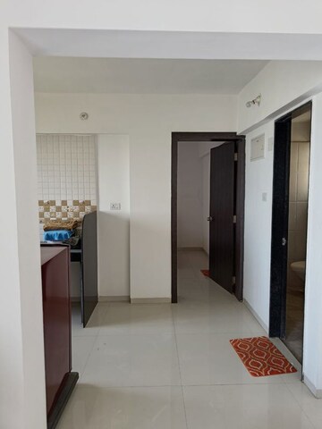 Room in 1 BHK Apartment at Venkatesh Oxy Primo, Wagholi – for Rent