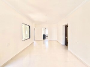 Room in 2 BHK Apartment at Pashan Sus Road – for Rent