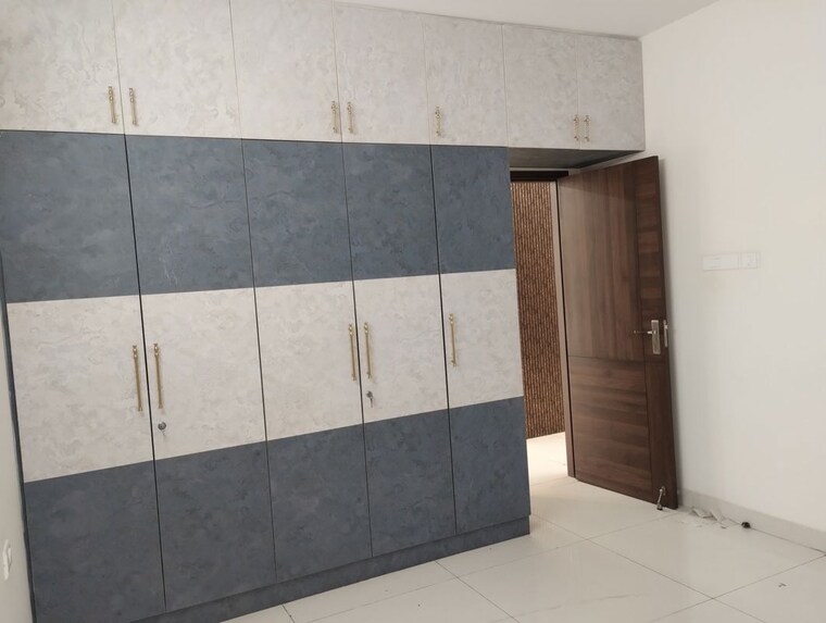 Bathroom, rajapushpa-provincia 3 Bedroom 1715 Sq.Ft. Apartment In Narsingi Hyderabad 9939894