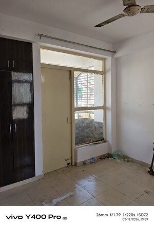 Room in 1 BHK Apartment at Auric City Homes, Sector 82 – for Rent