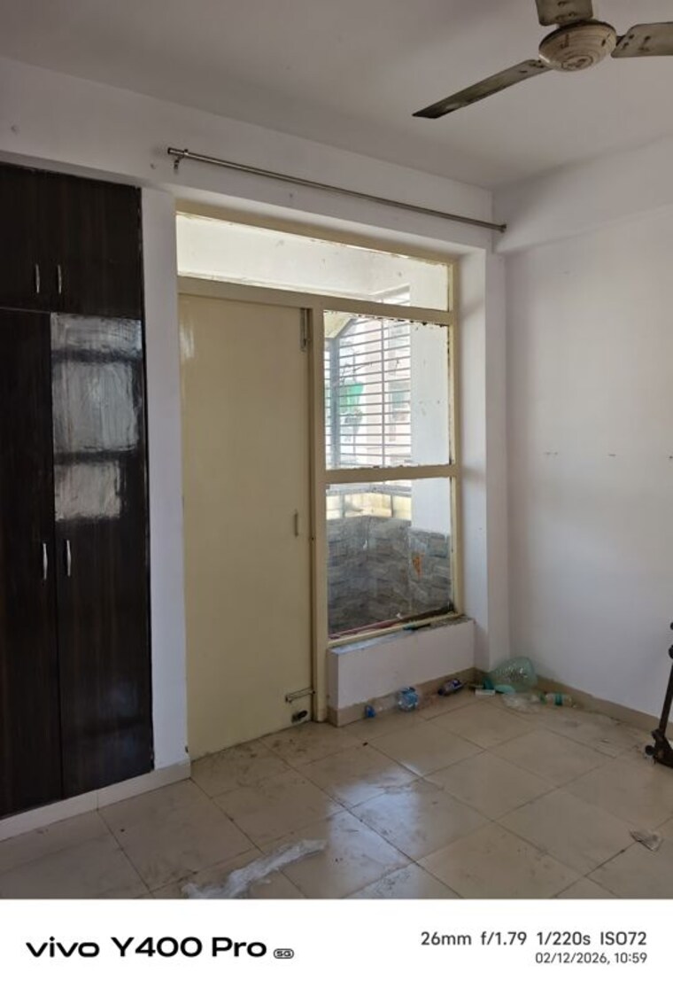 Room, auric-city-homes 1 Bedroom 357 Sq.Ft. Apartment In Sector 82 Faridabad 9947033
