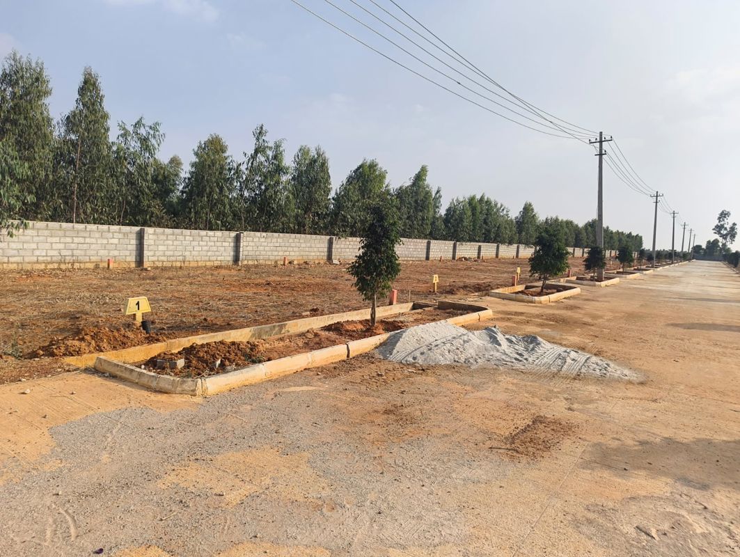 Plot For Sale in Malur