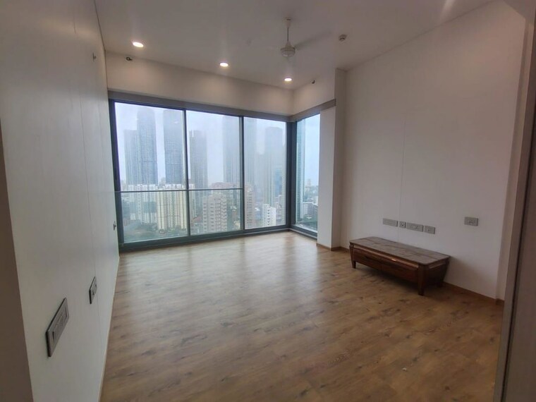 Room, rustomjee-crown 4 Bedroom 2150 Sq.Ft. Apartment In Prabhadevi Mumbai 9947058