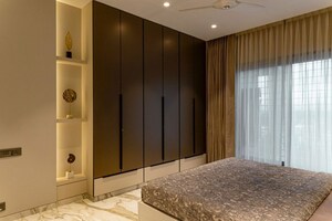 Room in 4 BHK Apartment at Five Star Royal Grandeur, Bopodi – for Sale