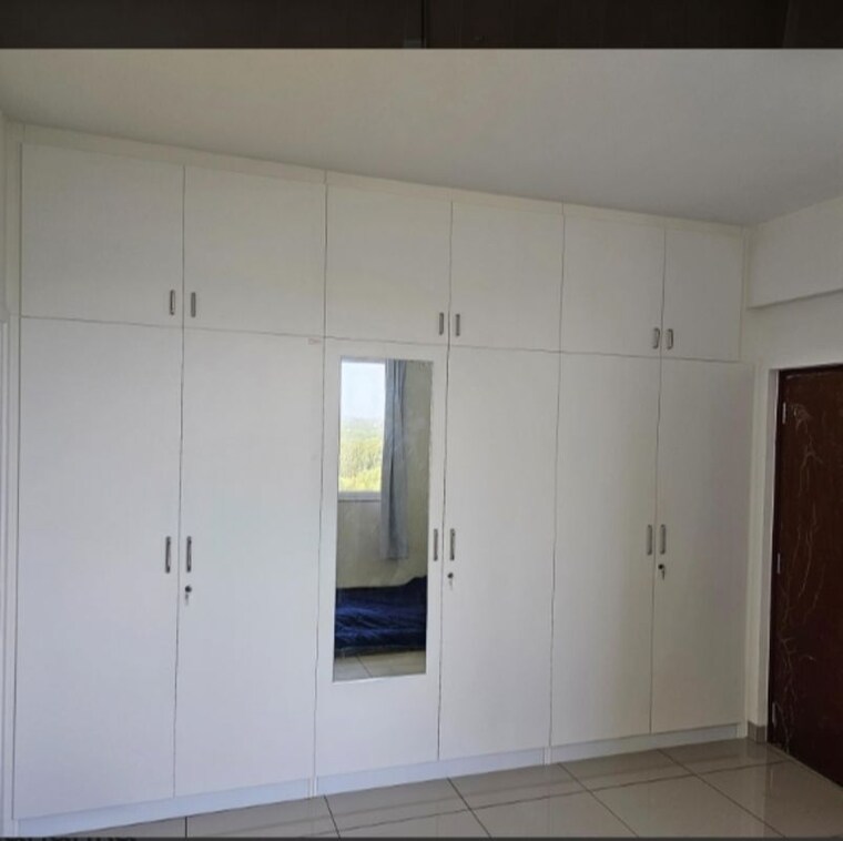 undefined, prestige-royale-gardens 2.5 Bedroom 1400 Sq.Ft. Apartment In Avalahalli Bangalore 9947107