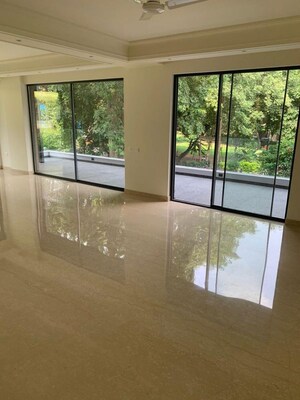 Room in 4 BHK Builder Floor at Vasant Vihar – for Sale