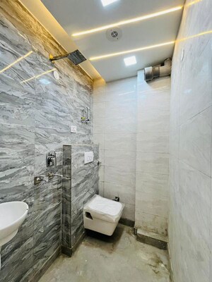 Bathroom in 3 BHK Builder Floor at Uttam Nagar – for Sale
