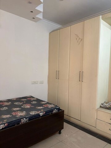 3 BHK Builder Floor For Rent in Sector 20