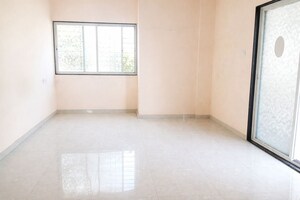 Room in 1 BHK Apartment at Tingre Nagar – for Rent