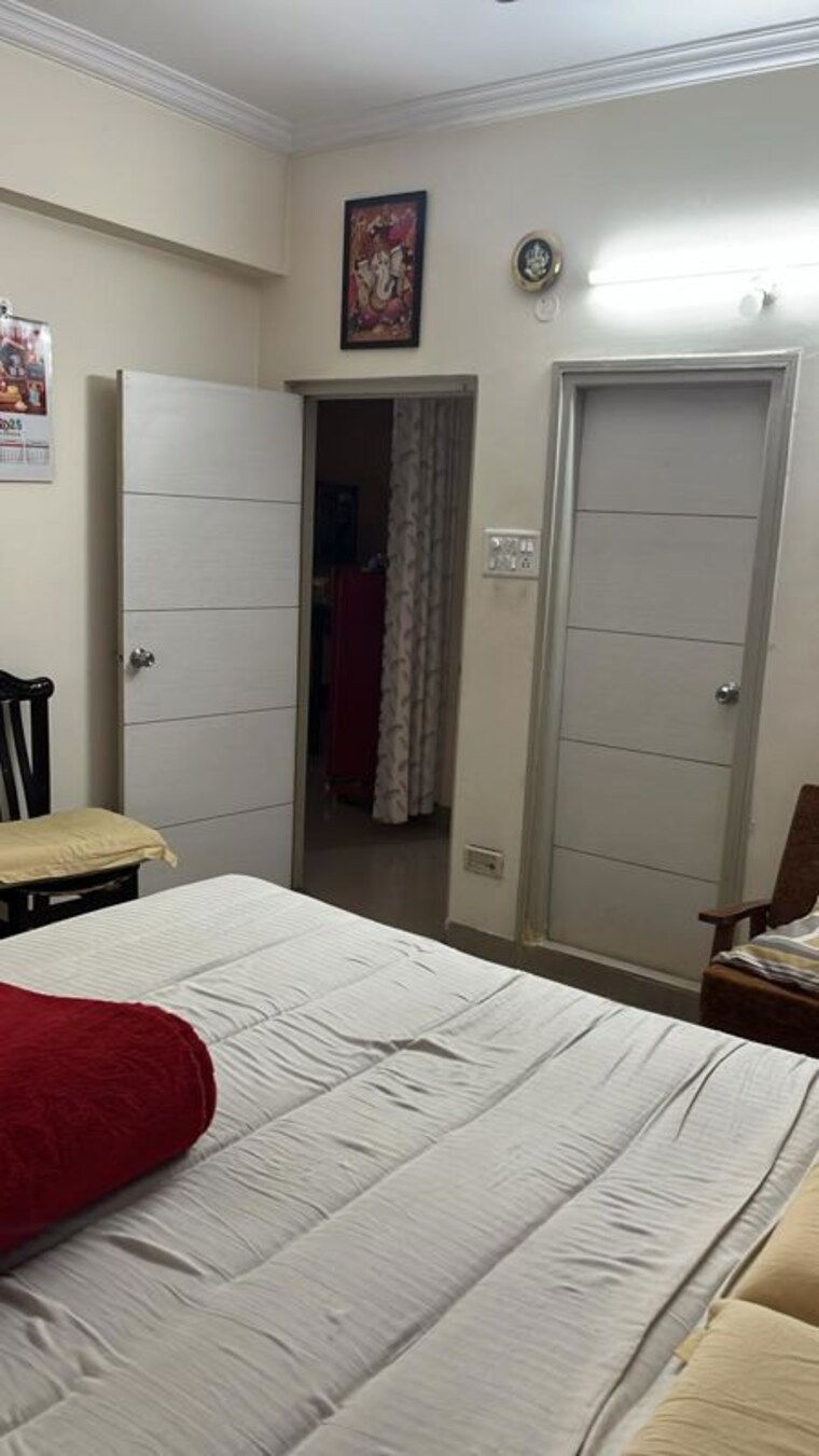 Bedroom, sr-pride-madhapur 2.5 Bedroom 1500 Sq.Ft. Apartment In Madhapur Hyderabad 9947153