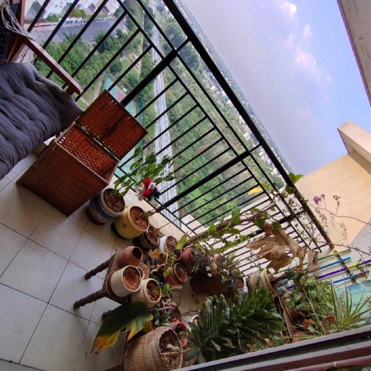 Balcony, prestige-royale-gardens 3 Bedroom 1400 Sq.Ft. Apartment In Avalahalli Bangalore 9947165
