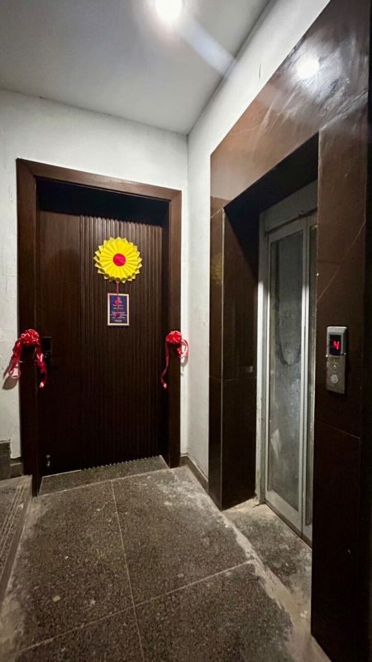 undefined, raj-one-good-earth 3 Bedroom 1850 Sq.Ft. Apartment In Sector 71 Gurgaon 9947197